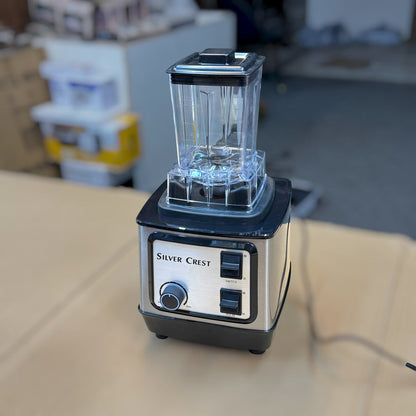 Silver Body 2-in-1 Silver Crest multifunction Blender!
